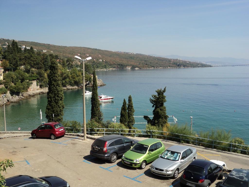 Apartment Sand Beach Opatija Eksteriør billede